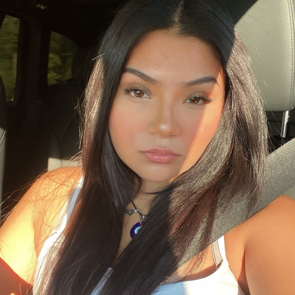Meet your Posher, Anjelika